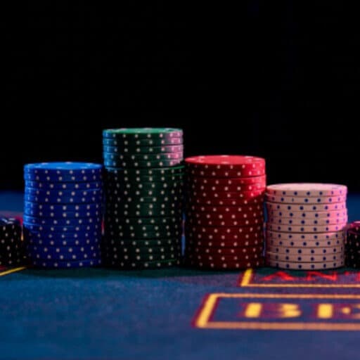 Minimalist logo, casino chips, poker cards, vibrant colours on white background Minimalist logo, casino chips, poker cards, vibrant colours on white background