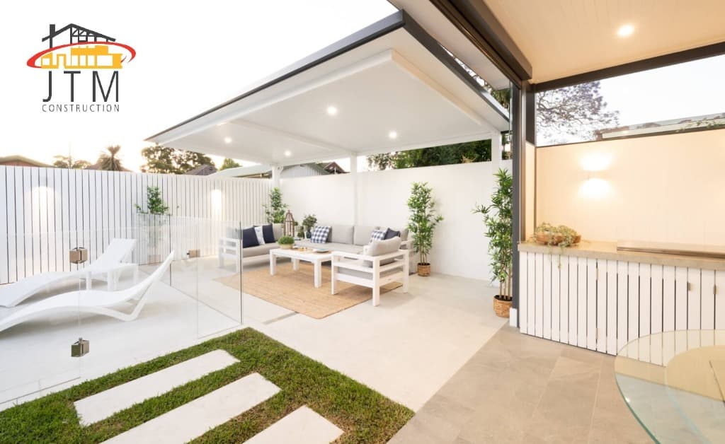 Skilled workers on a construction site Skilled workers on a construction site